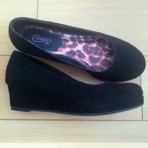 Candies Black sued 2" wedge